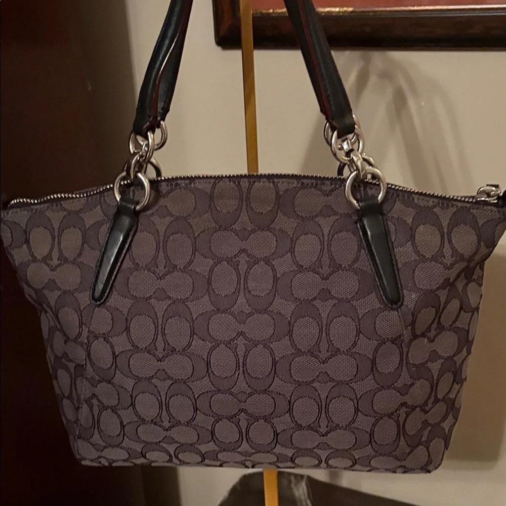 Coach small Kelsey satchel signature jacquard canvas with black leather trim - Picture 7 of 14